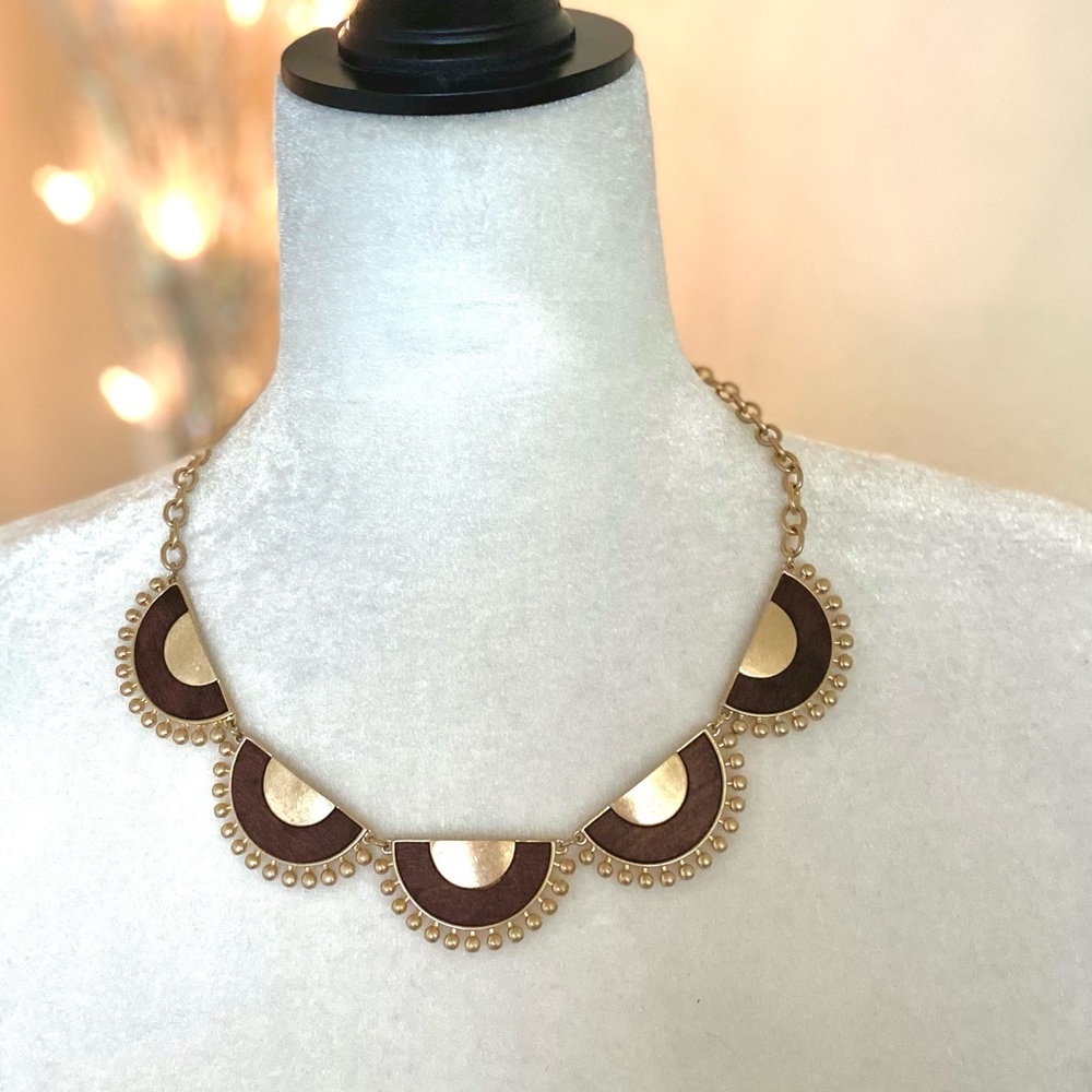 Southern Living Necklace Wood and Gold